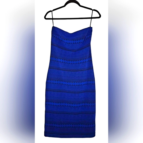 bebe Dresses & Skirts - Bebe Blue & Black Women's Full Zip Back Dress💕